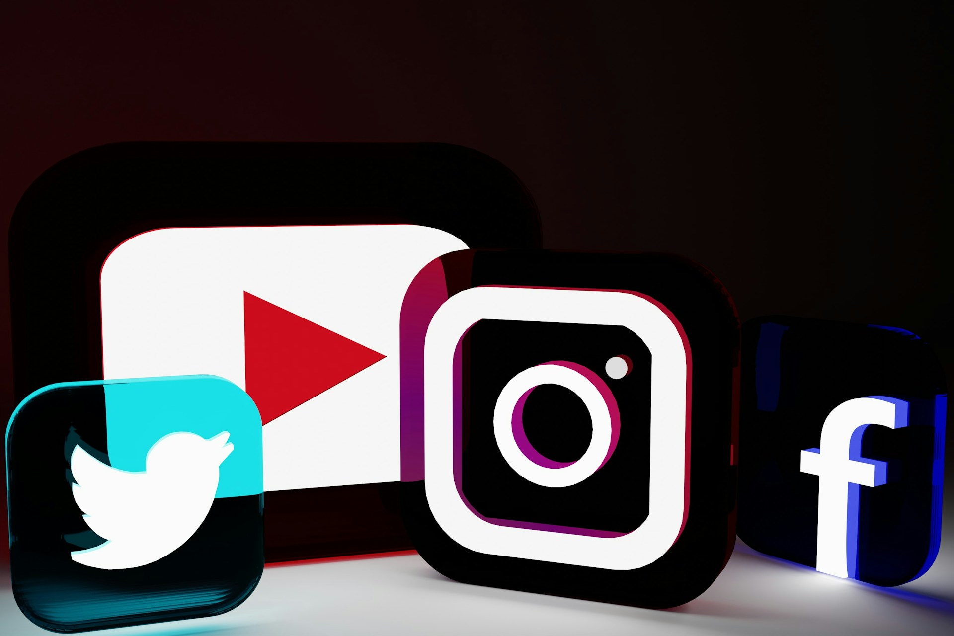 Social Media & Multimedia Management Services from Dynamic Digital